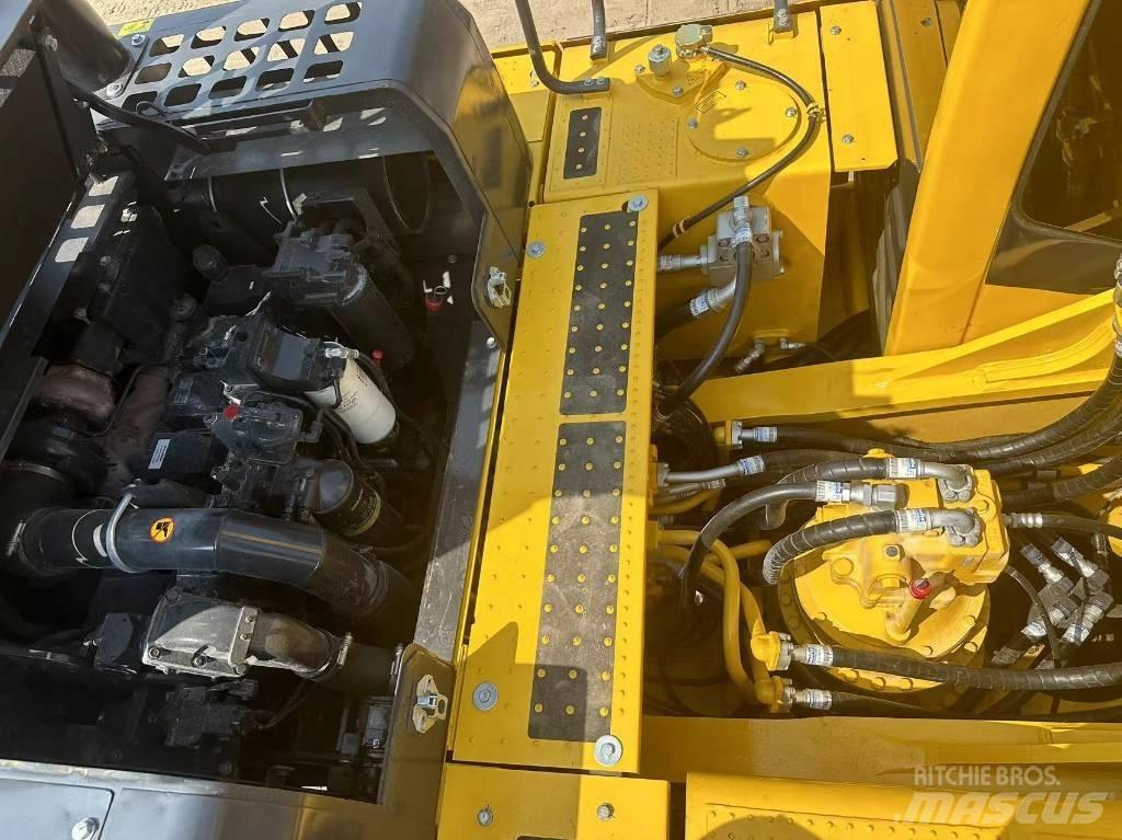 Komatsu PC 400-8 R Гусеничні екскаватори