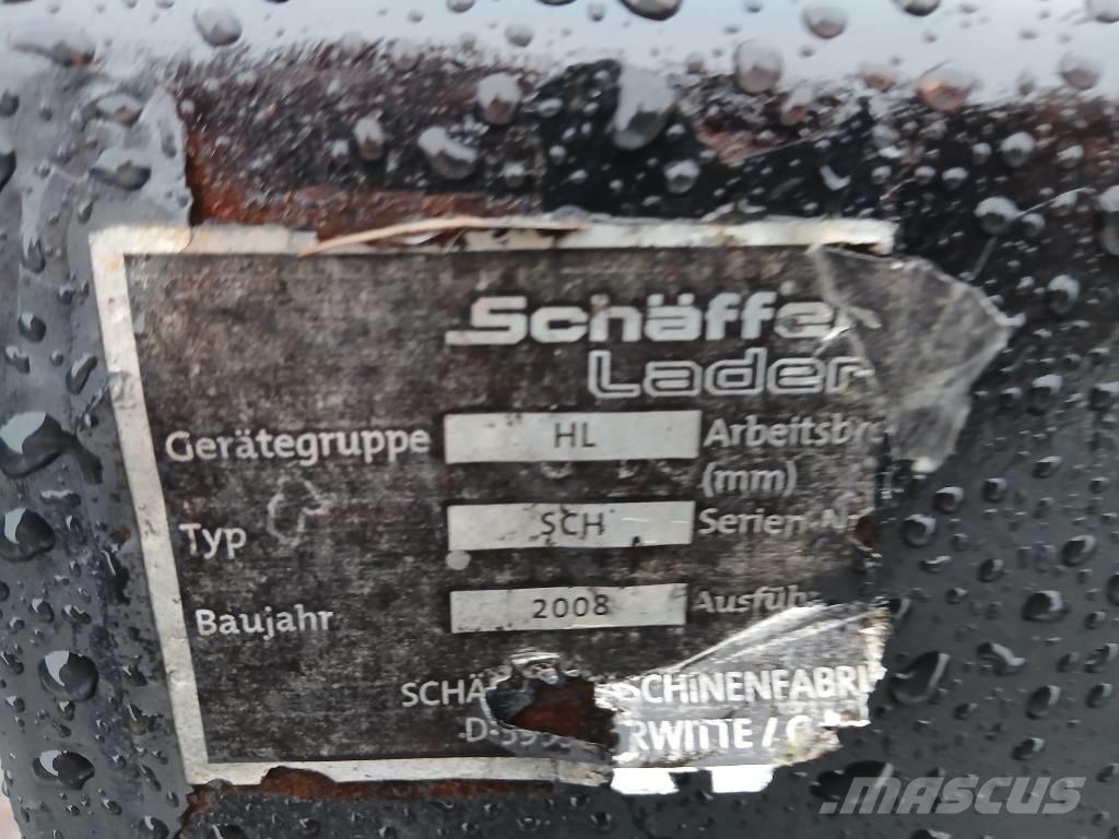 Schäffer 2020 Малі навантажувачі