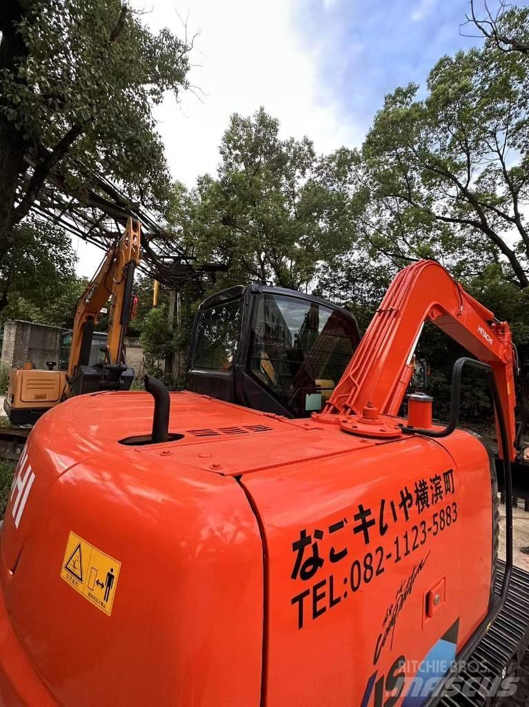 Hitachi ZX 70 Гусеничні екскаватори