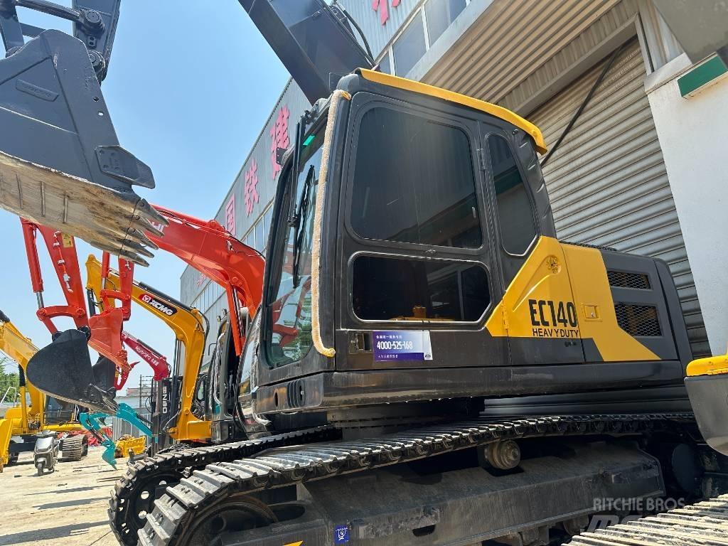Volvo EC 140 Гусеничні екскаватори