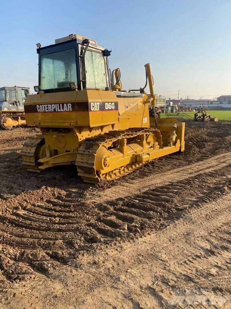 CAT D 6 G Гусеничні бульдозери
