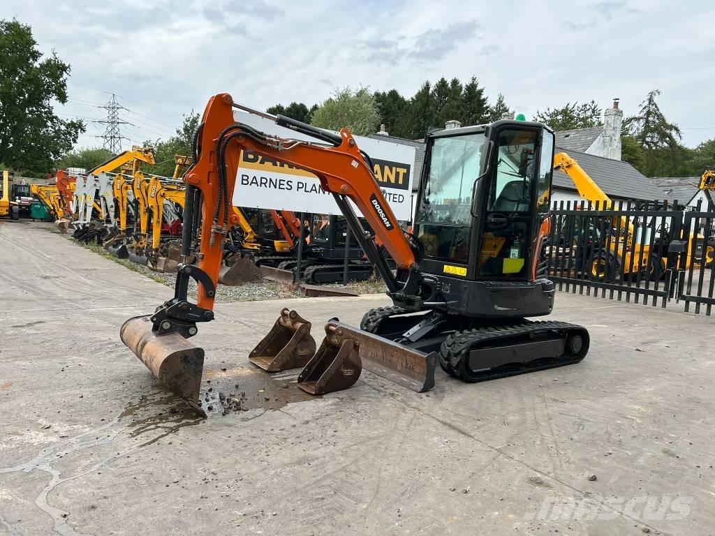 Doosan DX 27 Z Міні-екскаватори < 7т
