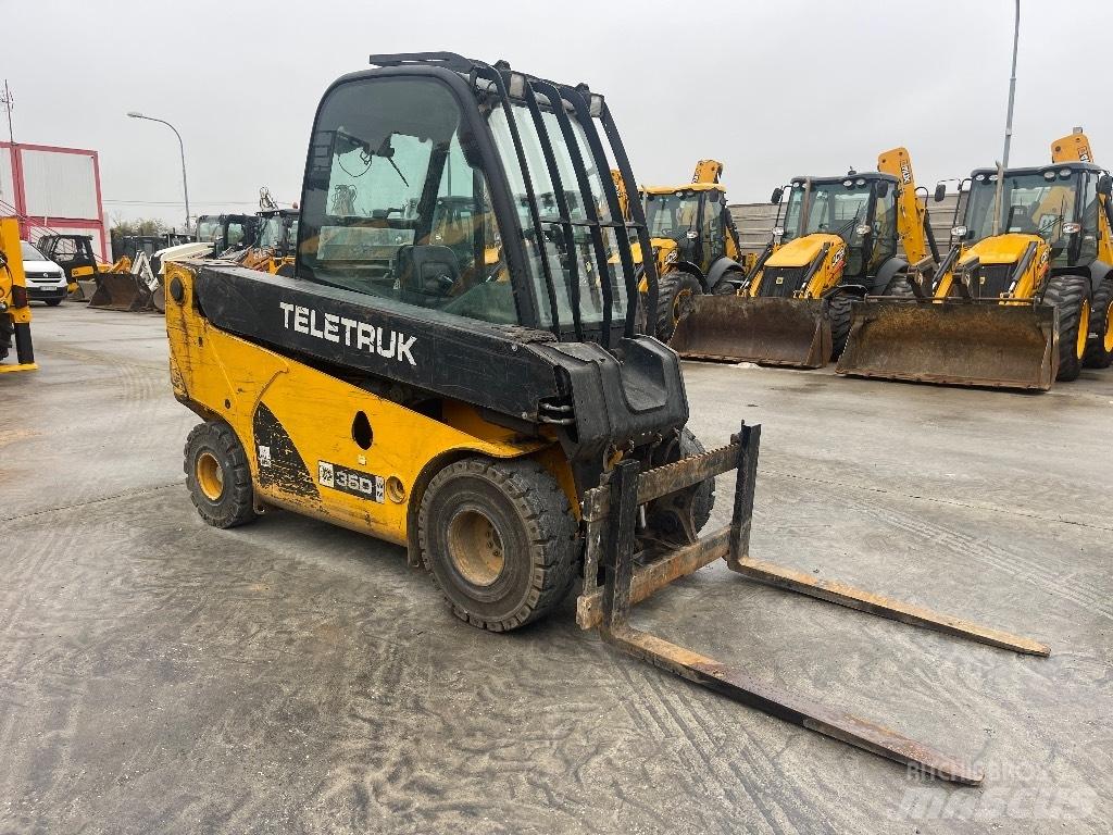JCB TLT 35 Телескопічні навантажувачі
