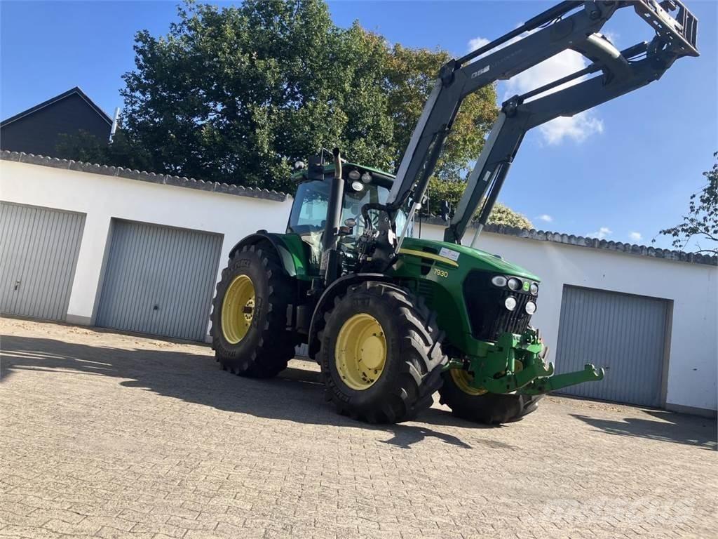 John Deere 7930 Трактори