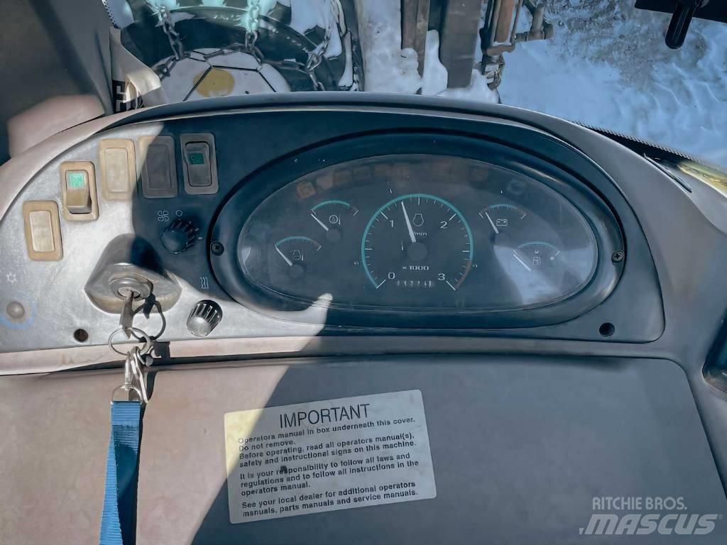 CASE 580 M Екскаватори-навантажувачі