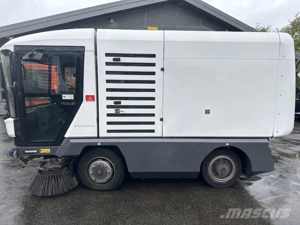Ravo 540 STH Підмітальні машини