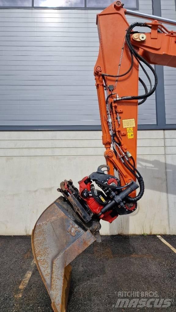Hitachi ZX140W-6 Колісні екскаватори