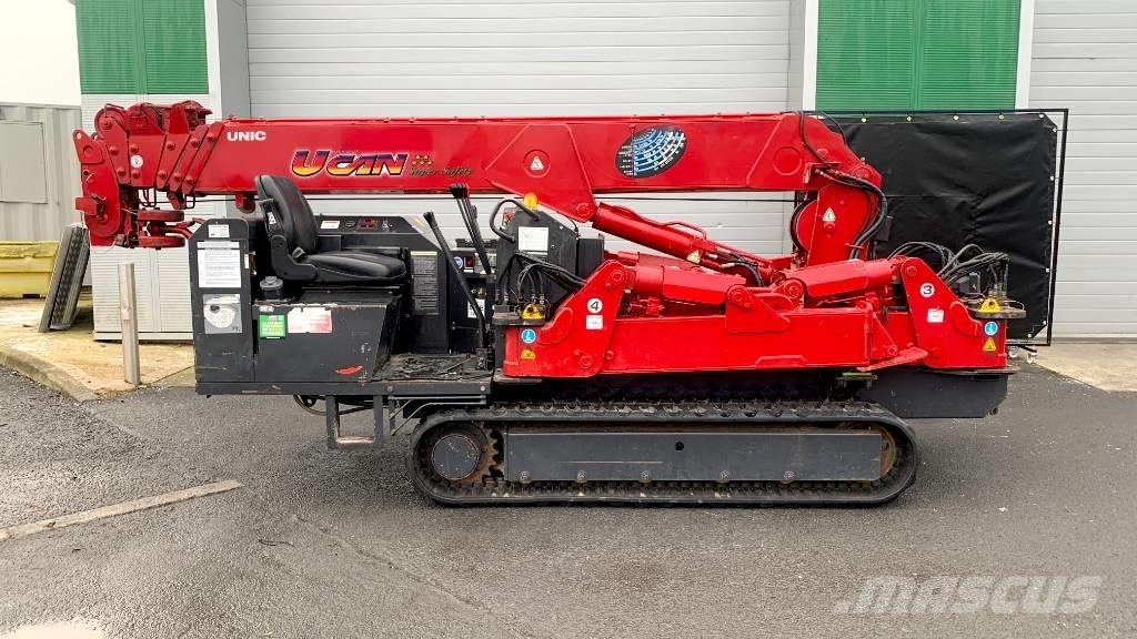 Unic URW 376 Mini cranes
