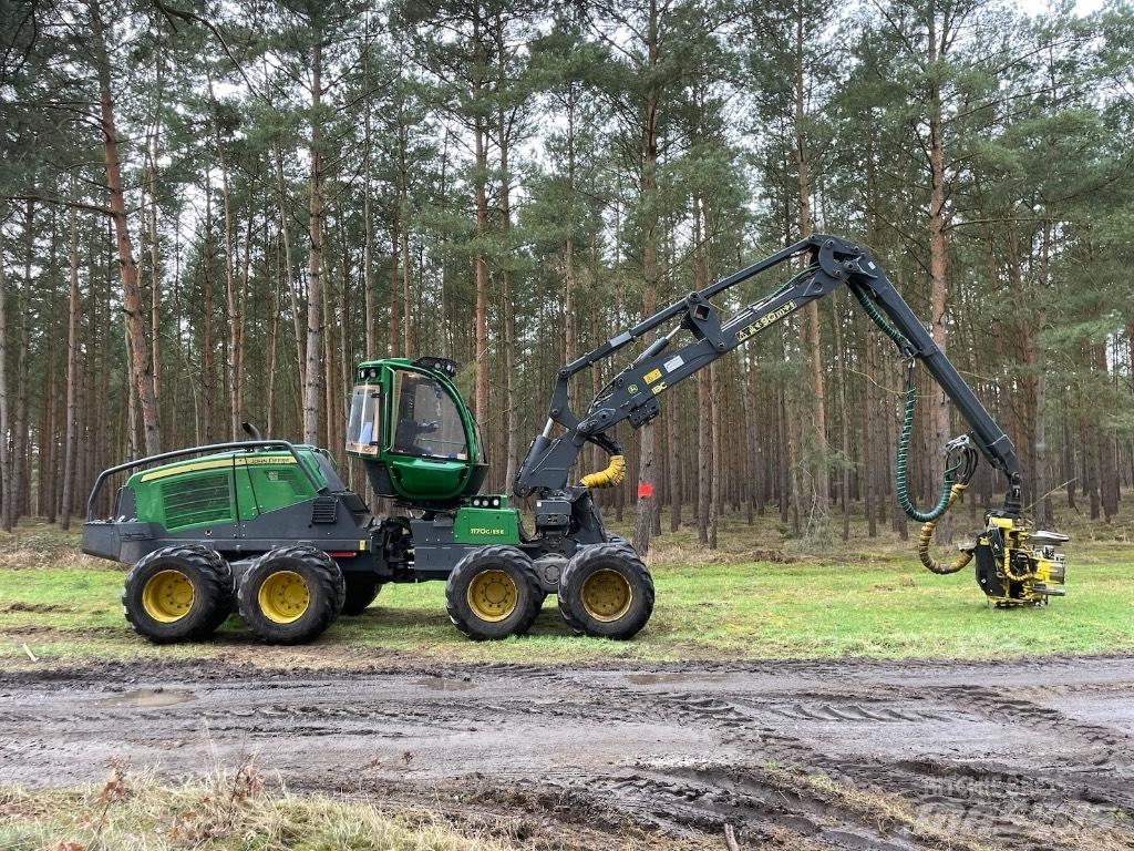 John Deere 1170G 8WD Харвестери