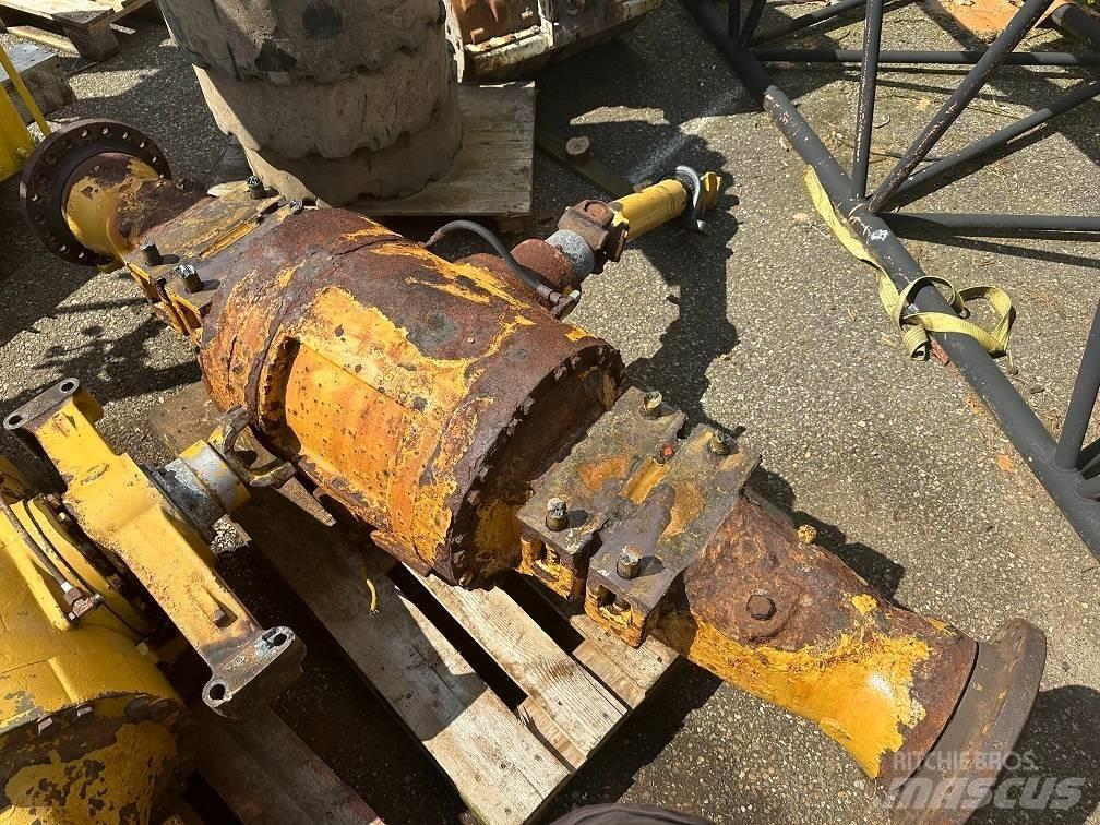 CAT 950 G front axel Осі