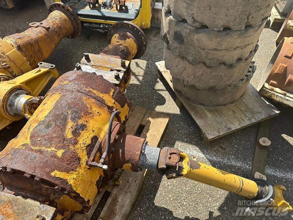 CAT 950 G front axel Осі