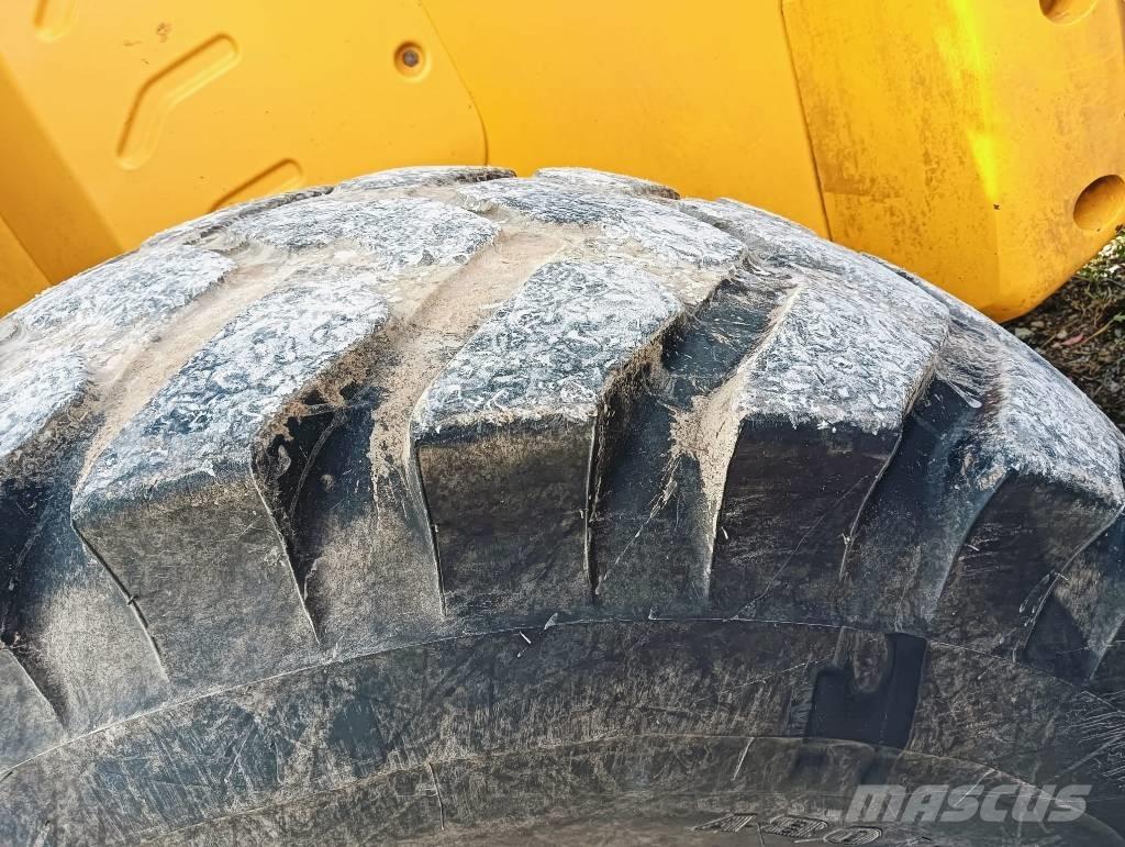 JCB 550-80 Телескопічний навантажувач