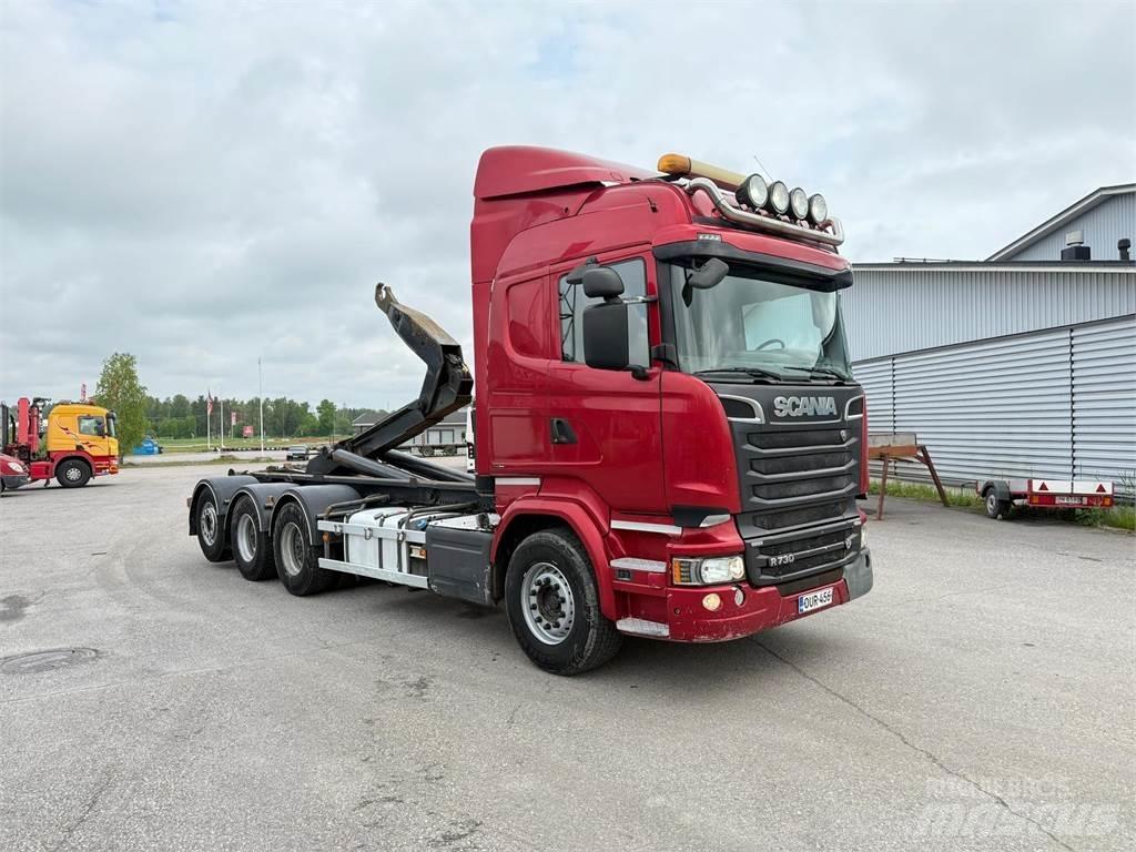 Scania R730 8x4 Вантажівки з гаковим підйомом