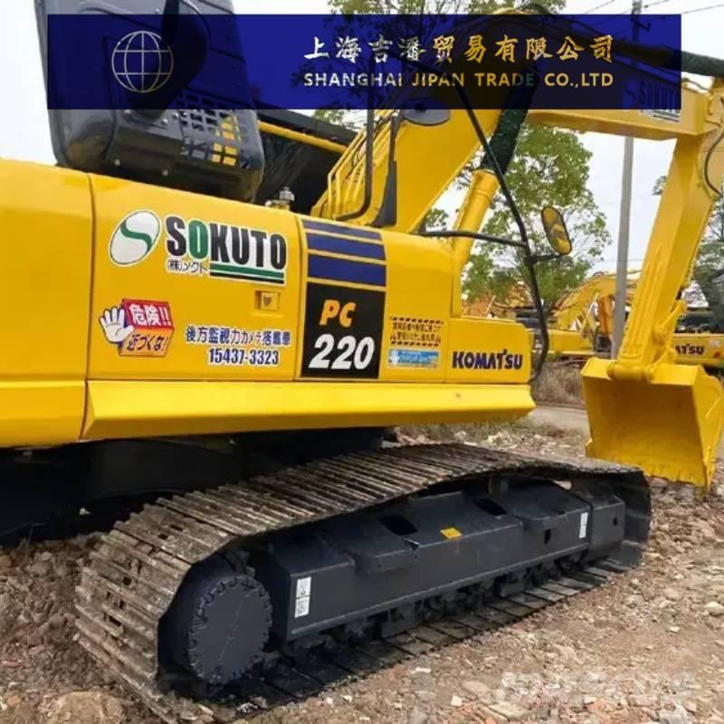 Komatsu PC 220 Гусеничні екскаватори