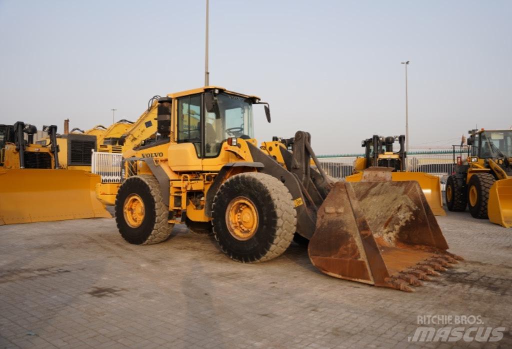 Volvo L 120 F Фронтальні навантажувачі