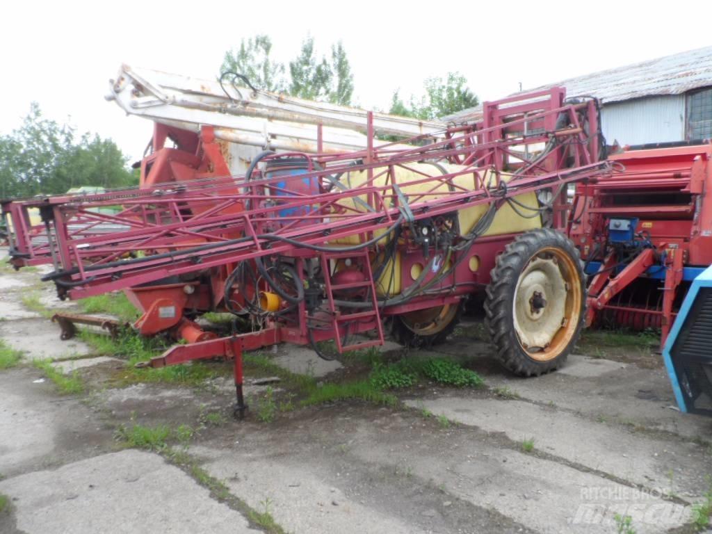 Hardi TZ2500 Причіпні обприскувачі
