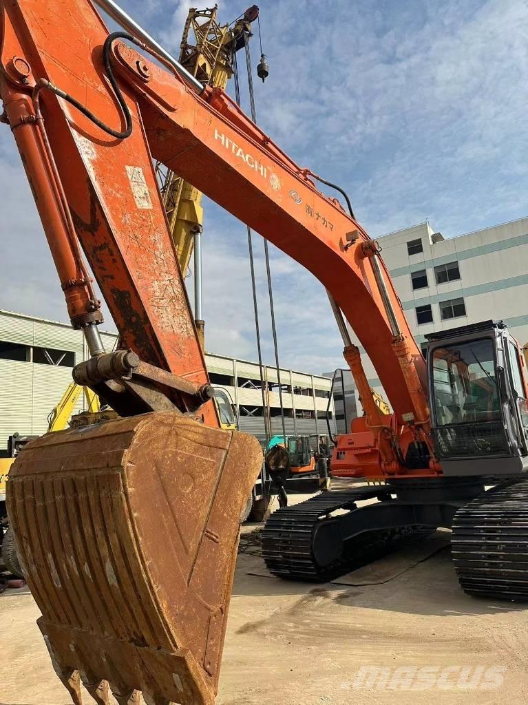 Hitachi 日立 350 Гусеничні екскаватори