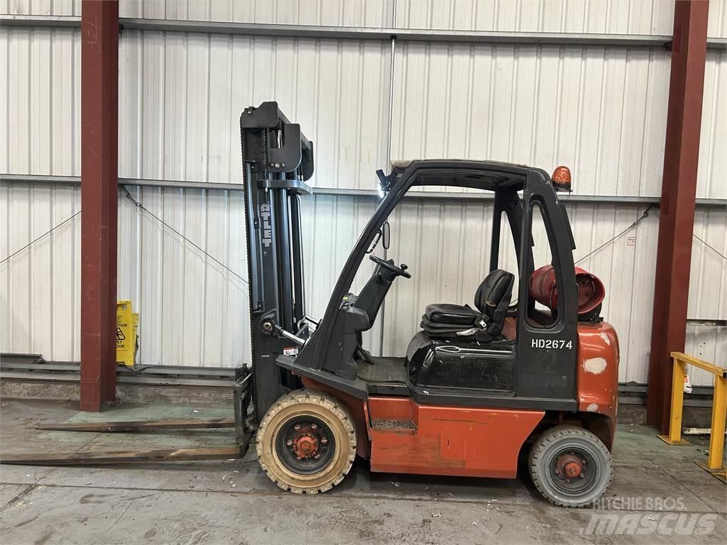 Nissan UD02A20PQ Газові навантажувачі