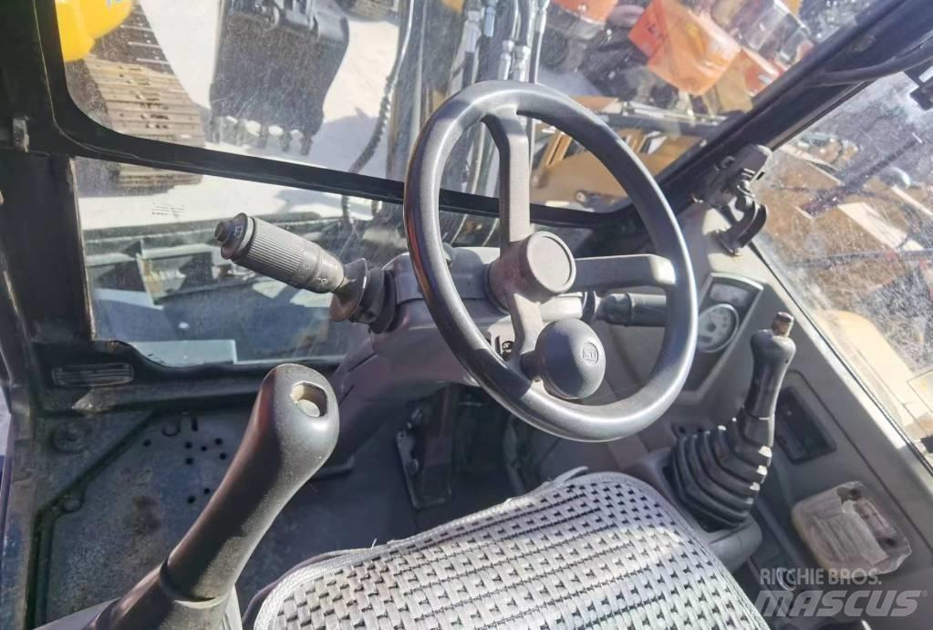 Hyundai Robex 60 W Колісні екскаватори
