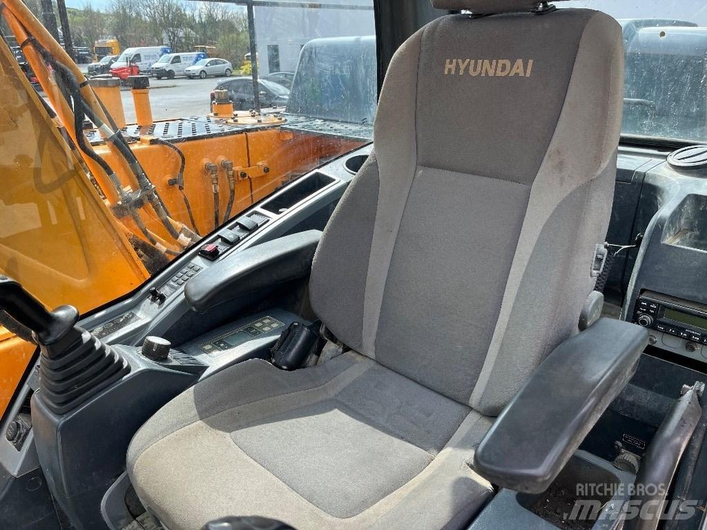 Hyundai 140LC-9A Гусеничні екскаватори