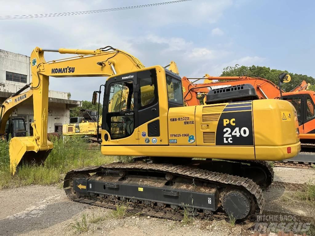 Komatsu PC 240 LC-8 Гусеничні екскаватори