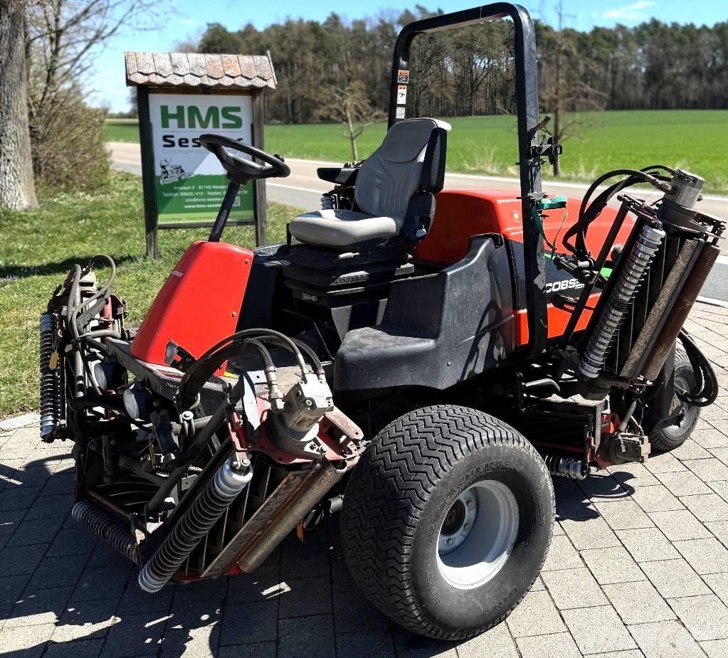 Jacobsen LF4677 Самохідні газонокосарки