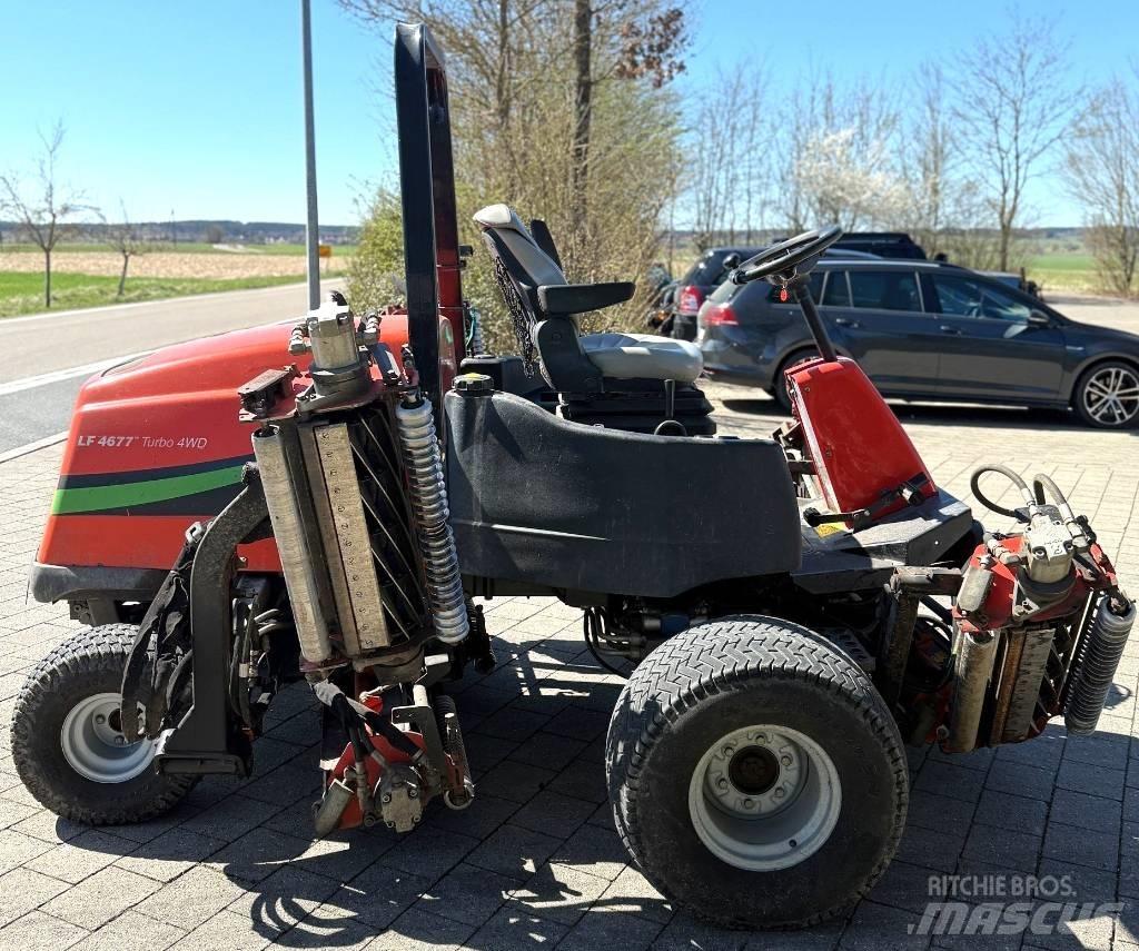 Jacobsen LF4677 Самохідні газонокосарки