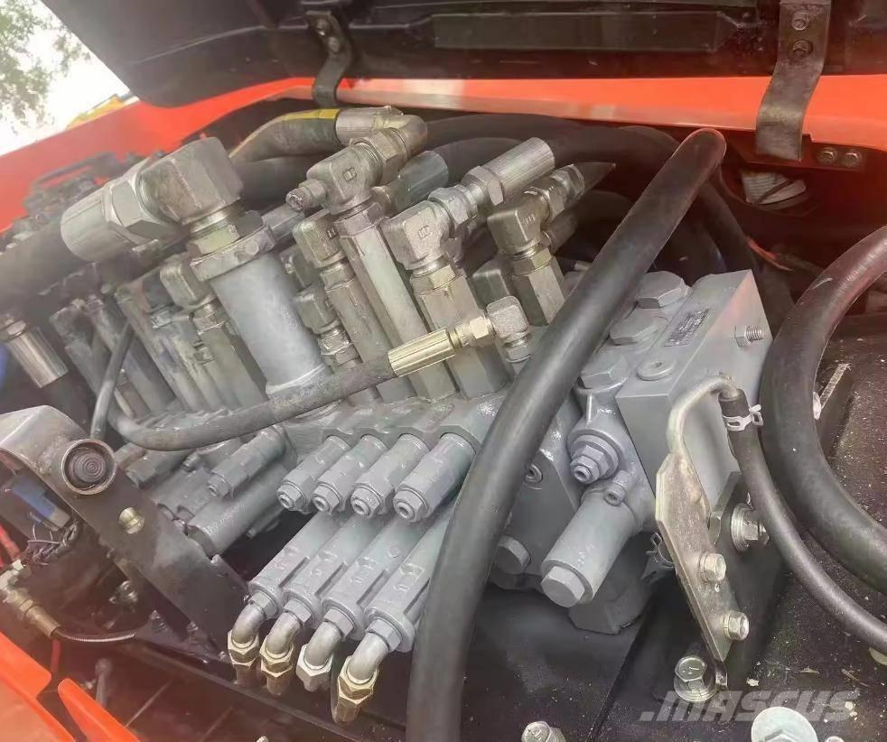 Kubota KX 185-3 Середні екскаватори 7т. - 12т.