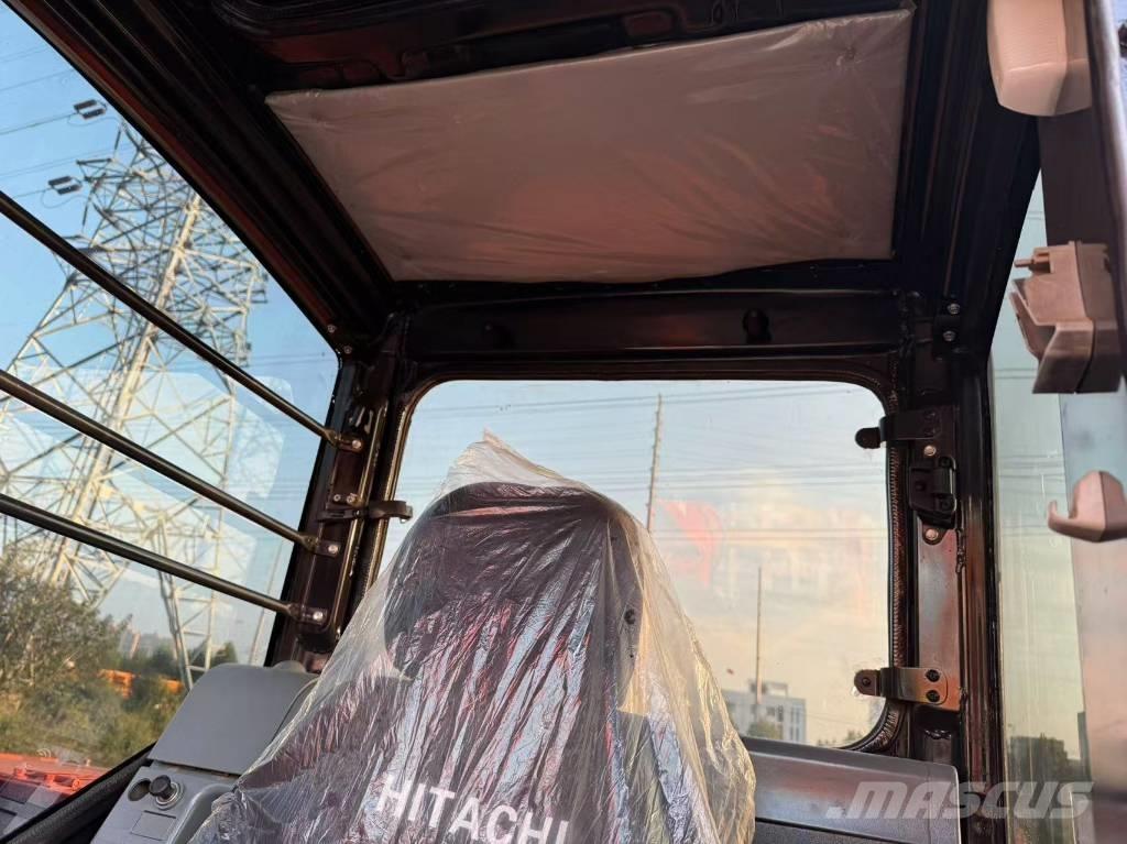 Hitachi 70 Гусеничні екскаватори