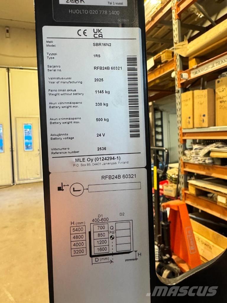 Mitsubishi SBR16N2 Самохідні електроштабелери
