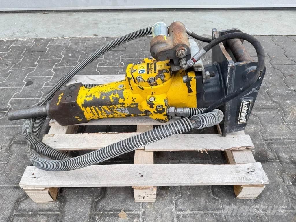 Atlas Copco SB102 Плуги