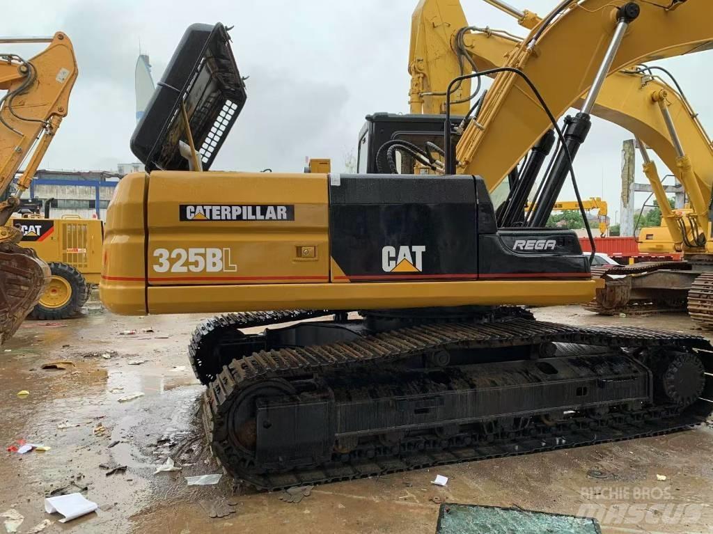 CAT 325 B L Гусеничні екскаватори