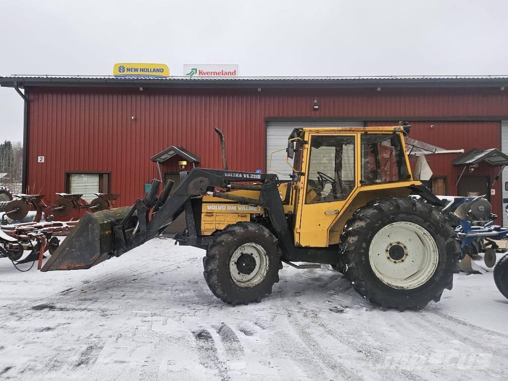 Valmet 815 Трактори