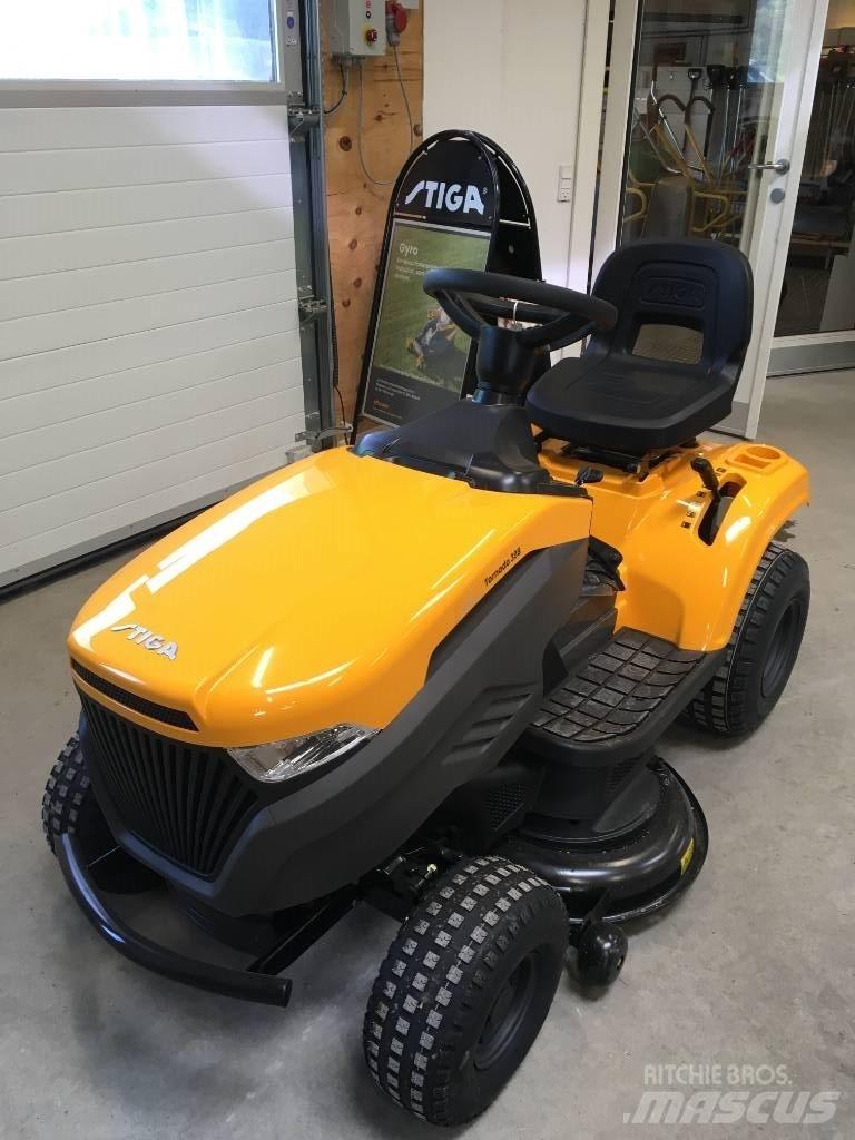 Stiga Tornado 398 ST Самохідні газонокосарки