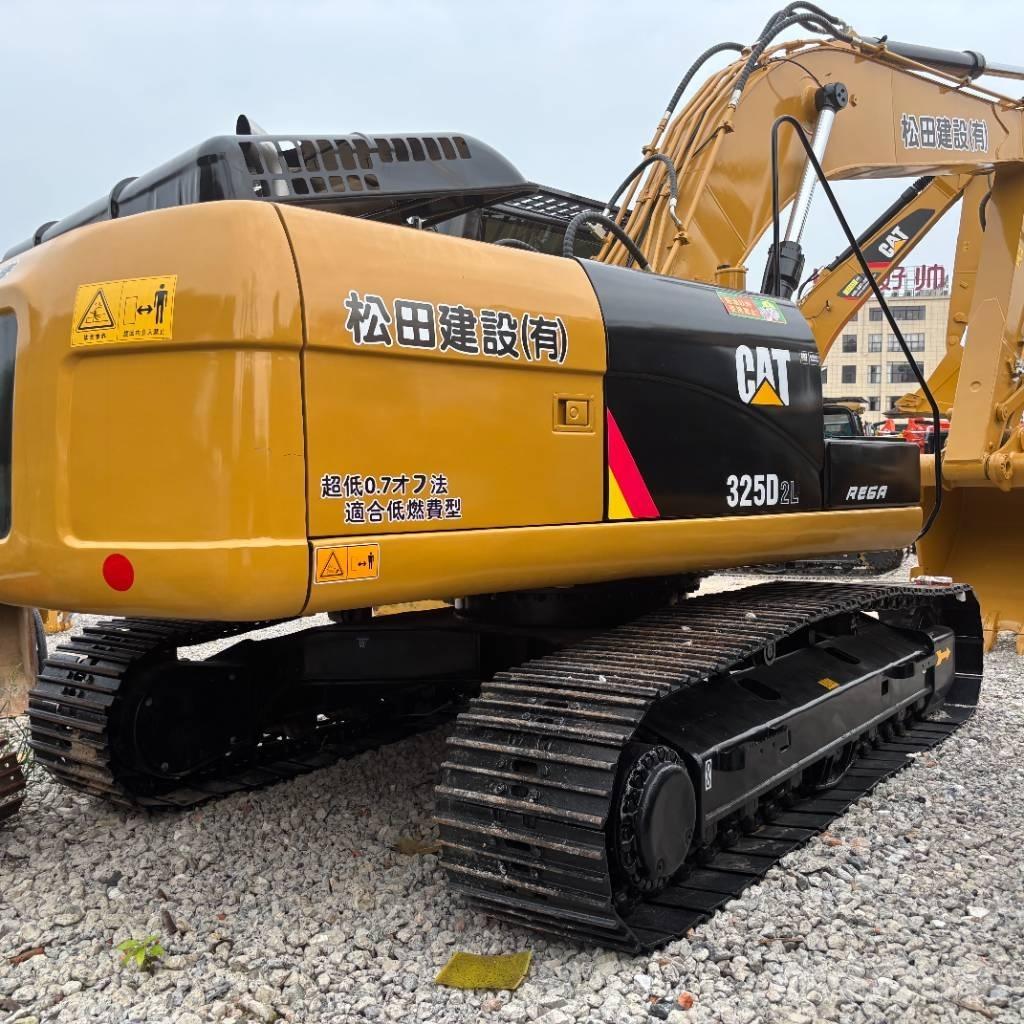CAT 325 D Гусеничні екскаватори