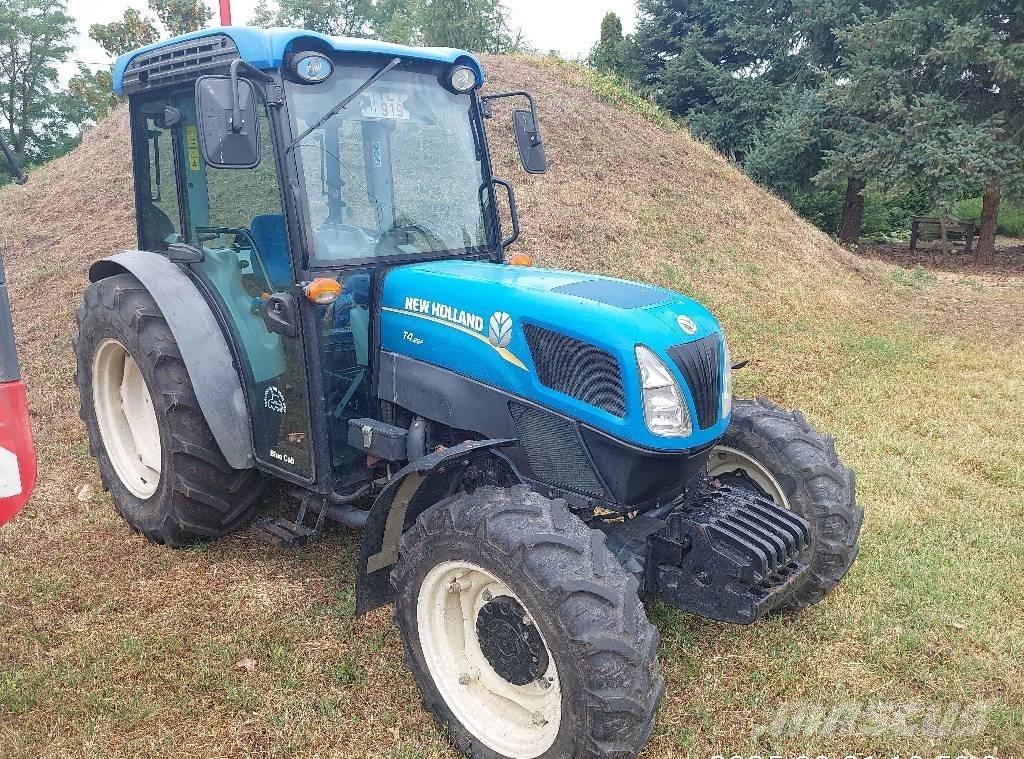 New Holland T4.85F Трактори