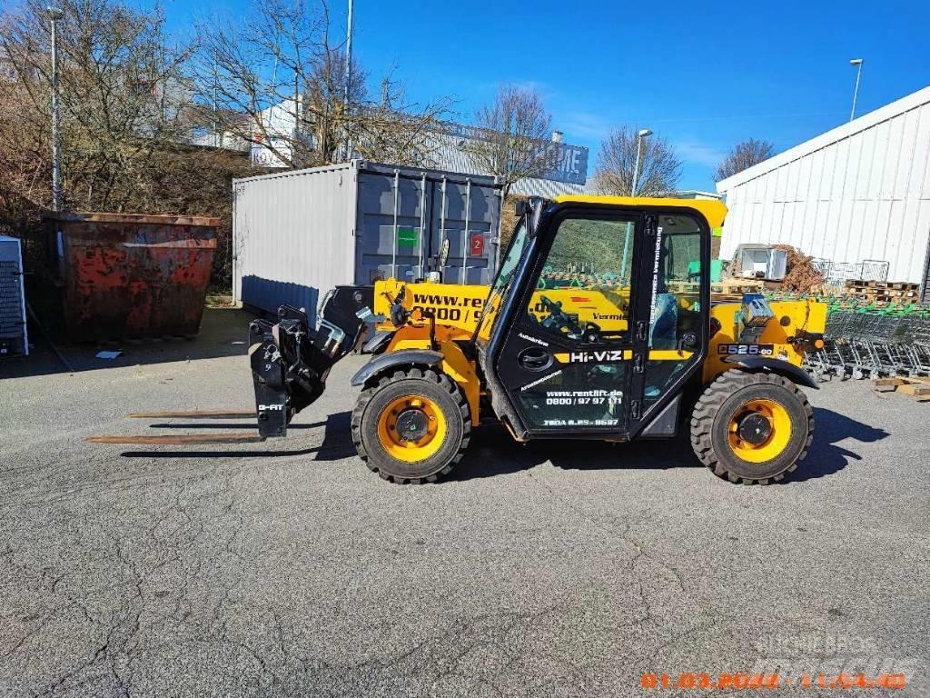 JCB 525-60 Телескопічні навантажувачі