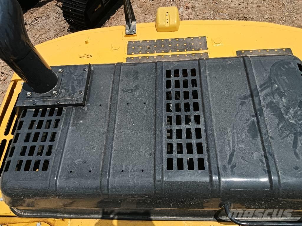 Komatsu PC 240 Гусеничні екскаватори