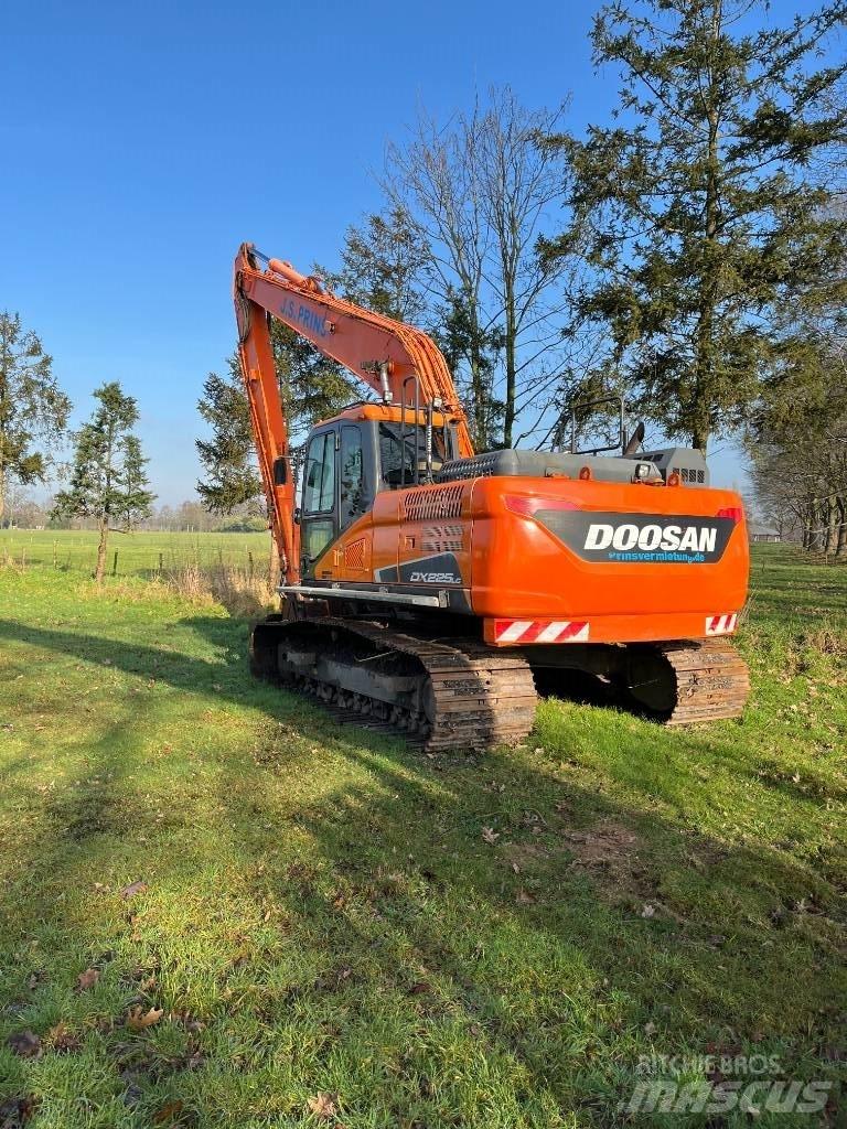 Doosan Dx225-5 Екскаватори з великим вилітом