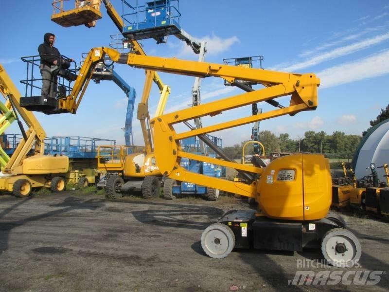 Manitou 170 AETJ Колінчаті підйомники
