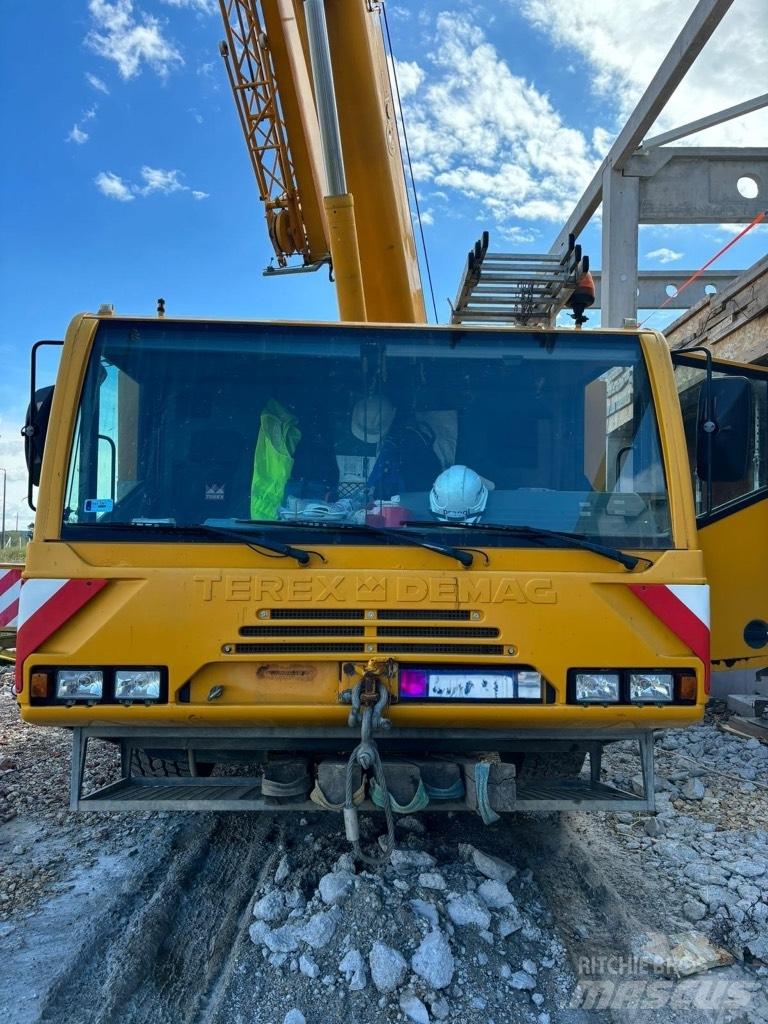 Terex Demag AC 100 автокрани всюдиходи