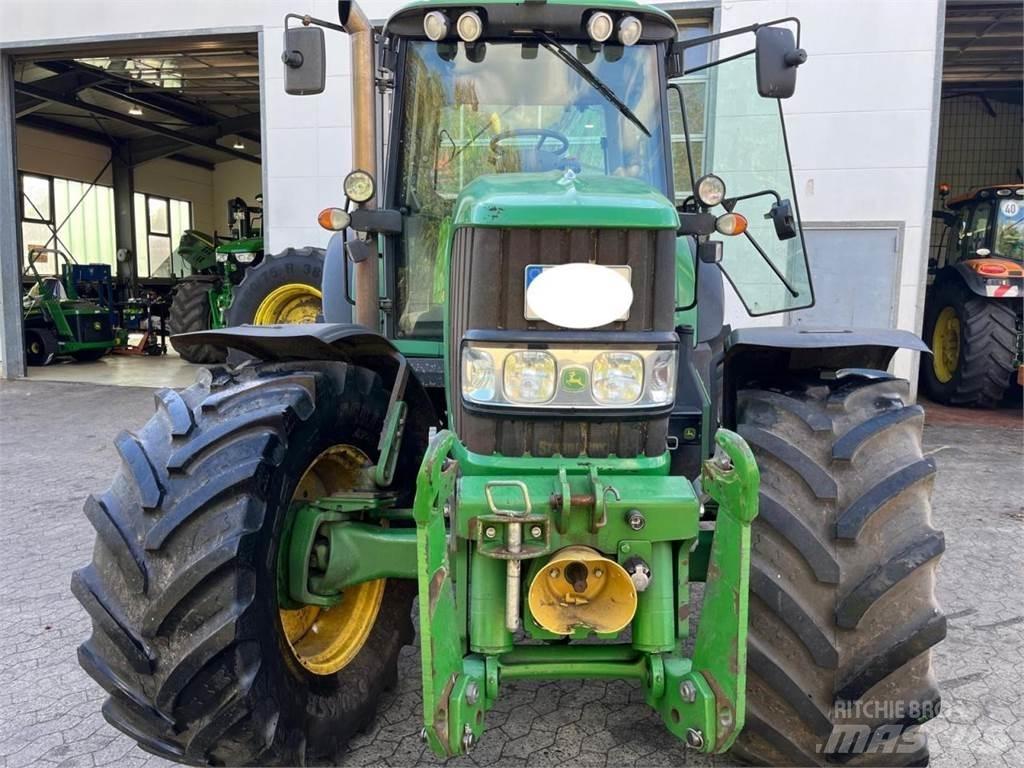 John Deere 6830 AP Трактори