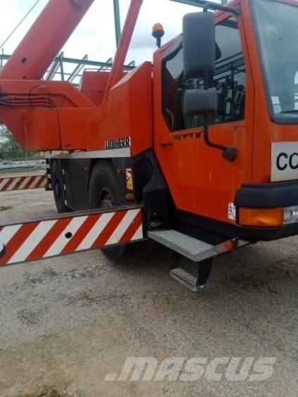 Liebherr LTM 1030-2 автокрани всюдиходи