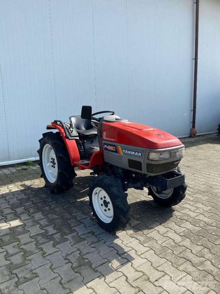Yanmar F220 Трактори