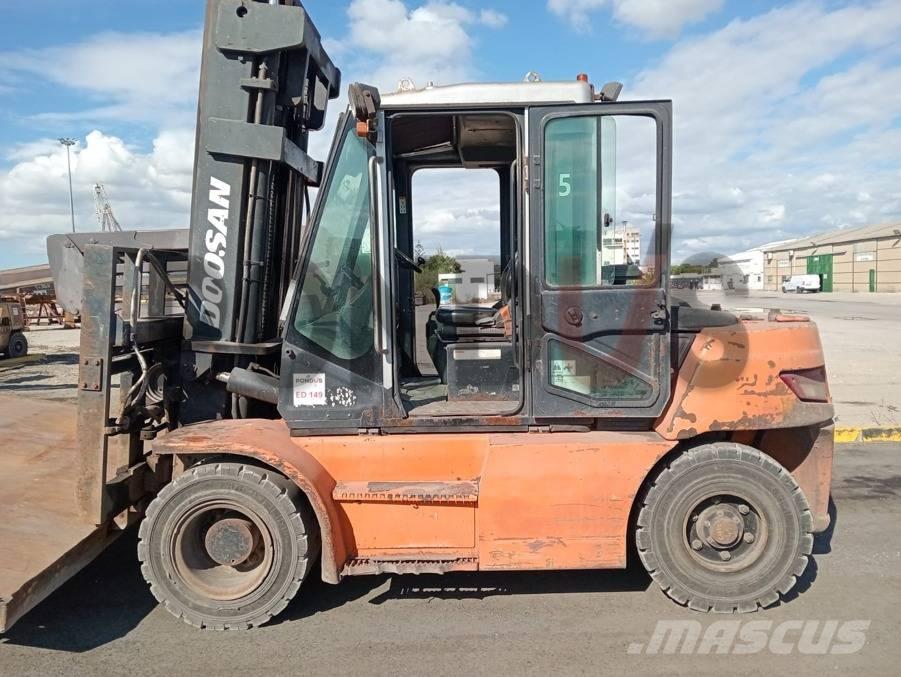 Doosan D 70 S-7 Дизельні навантажувачі