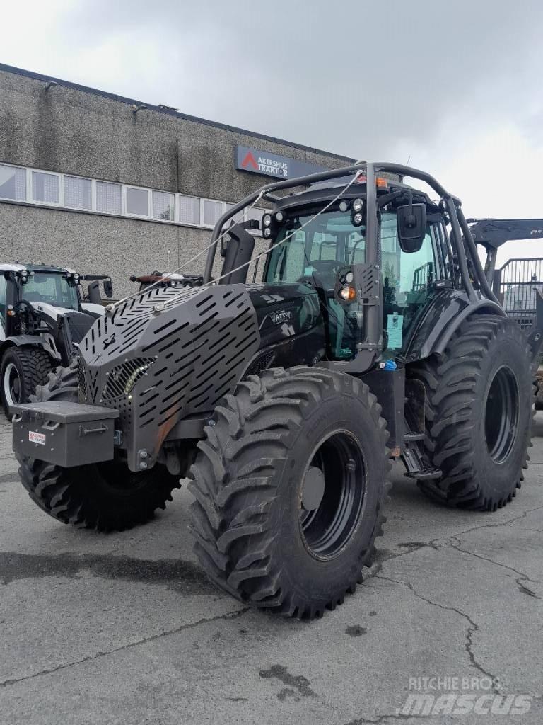 Valtra T 175 ED Лісогосподарські трактори