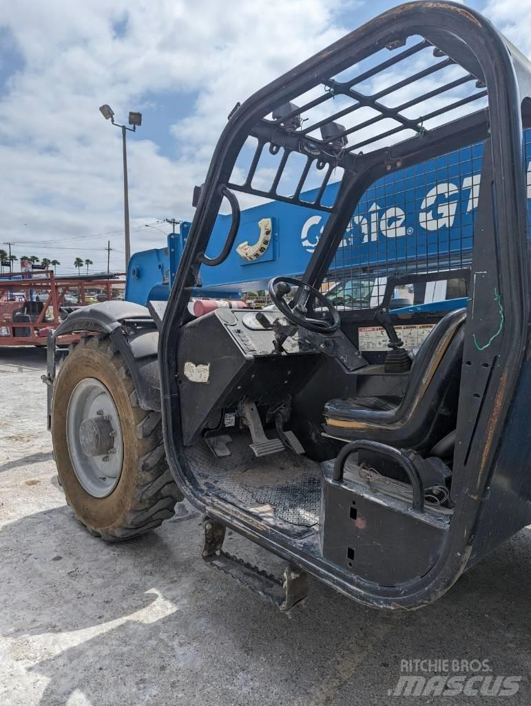 Genie GTH 844 Телескопічні навантажувачі