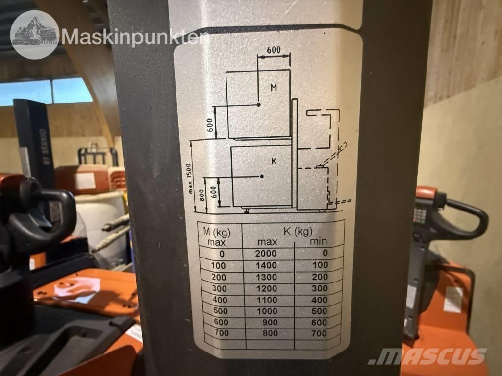 Toyota BT SWE 80 L Електронавантажувачі