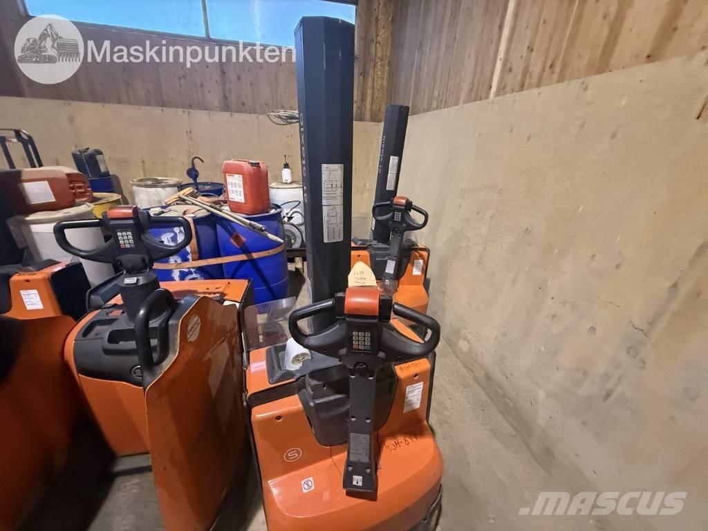 Toyota BT SWE 80 L Електронавантажувачі