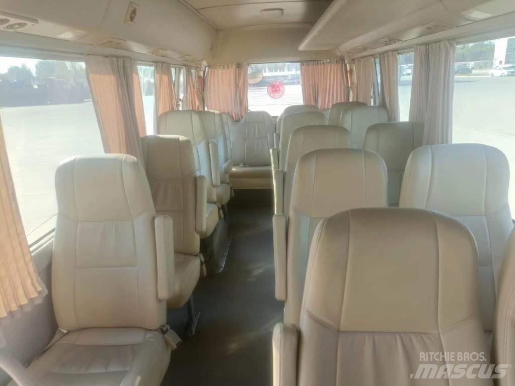 Toyota Coaster Міжміські автобуси